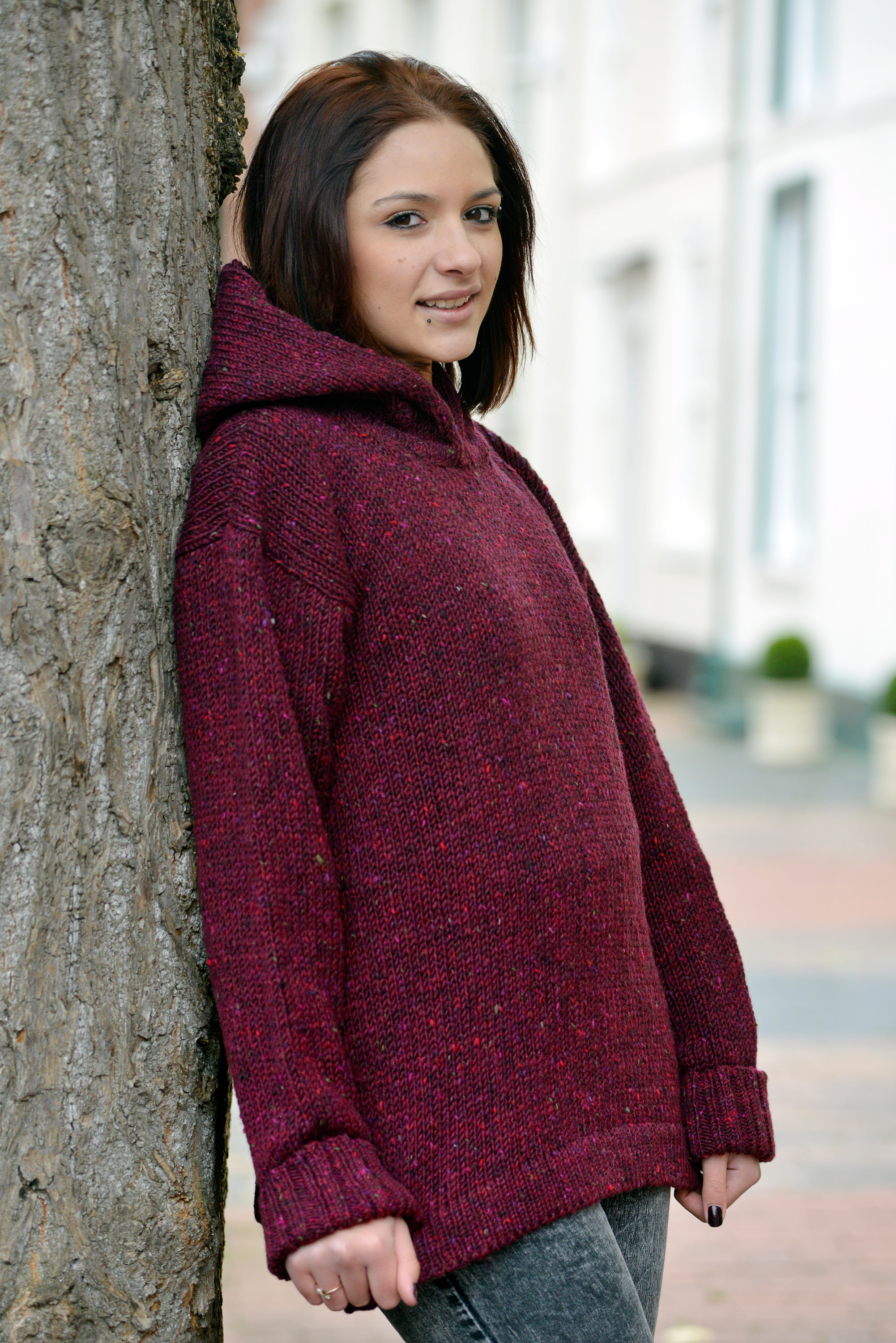 Buy hand loomed Irish Inspiration pure wool sweaters, jumpers