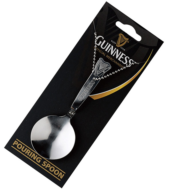 black and tan pouring spoon